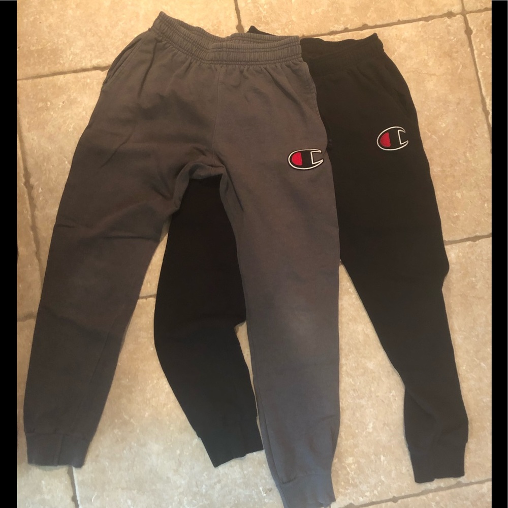 2 pairs of Champion fleece joggers